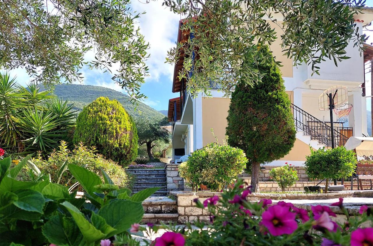 Outparga Apartment 4 Buitenkant foto